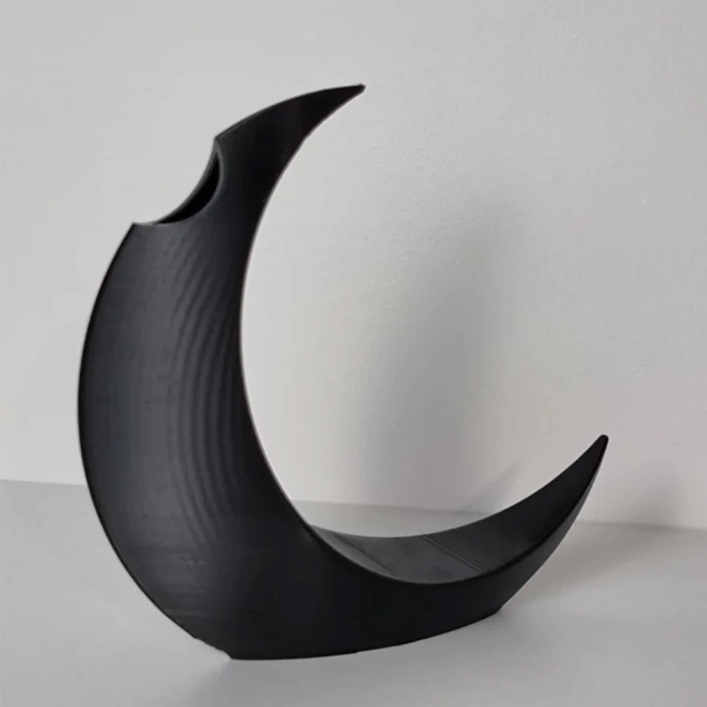 Gothic Moon Vase 3D Printed Dark Style Decorative Ornament for Dried Flowers, Perfect for Halloween, Wedding Gifts,Home Accents